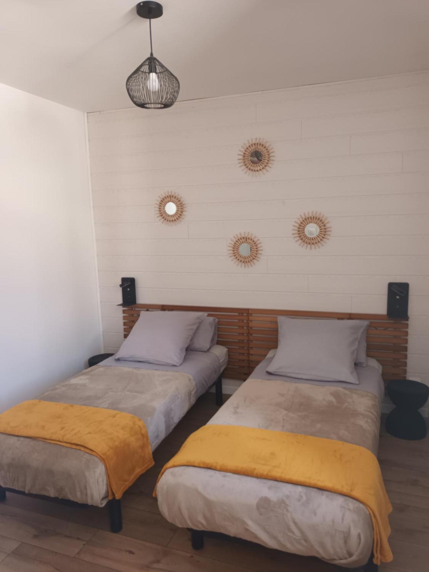 Вилла Le Samui Saint-Hilaire-sur-Yerre Экстерьер фото